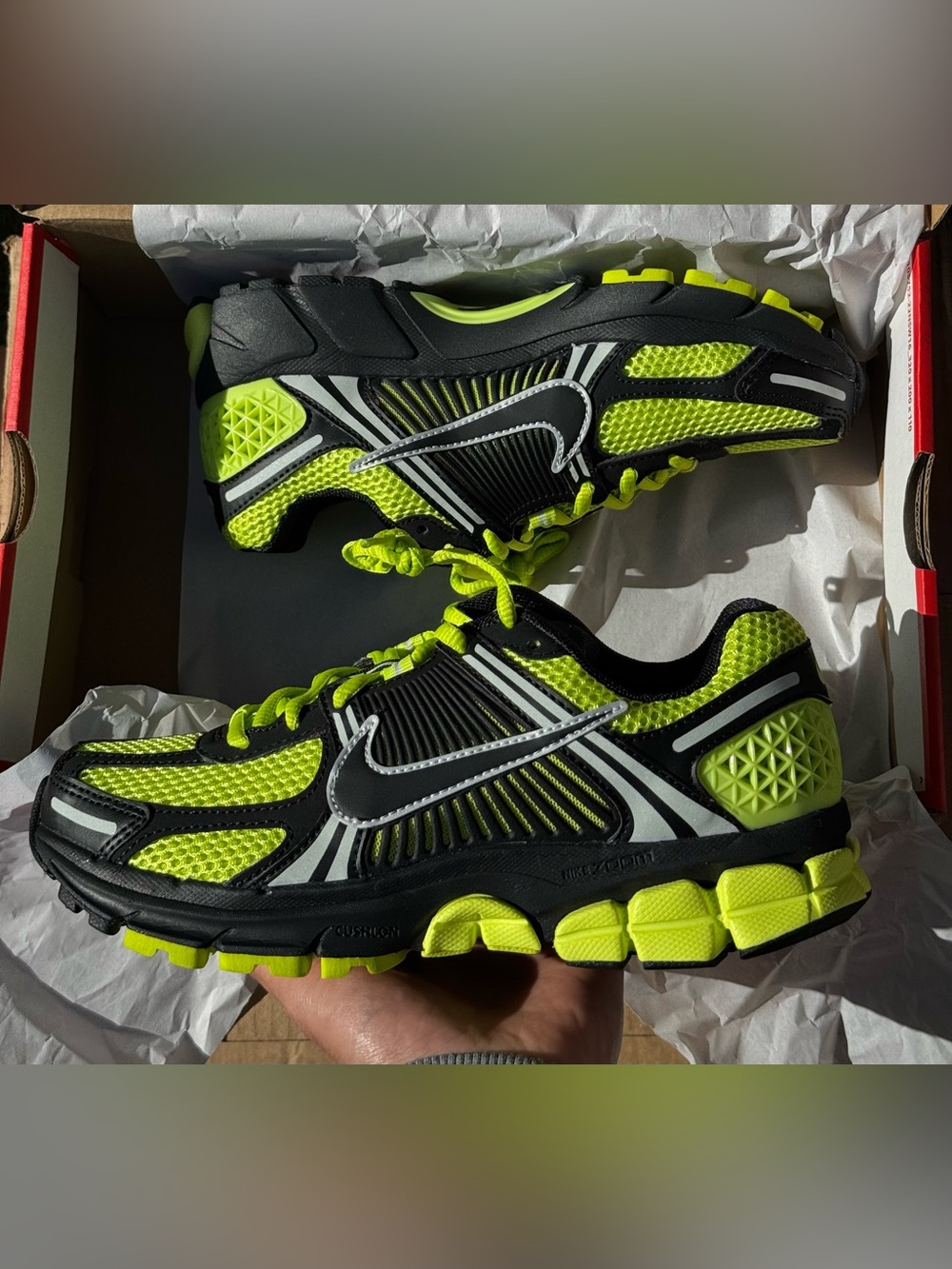 Nike Zoom Vomero 5 Lemon Venom Size 7.5 Women’s Running Shoes New